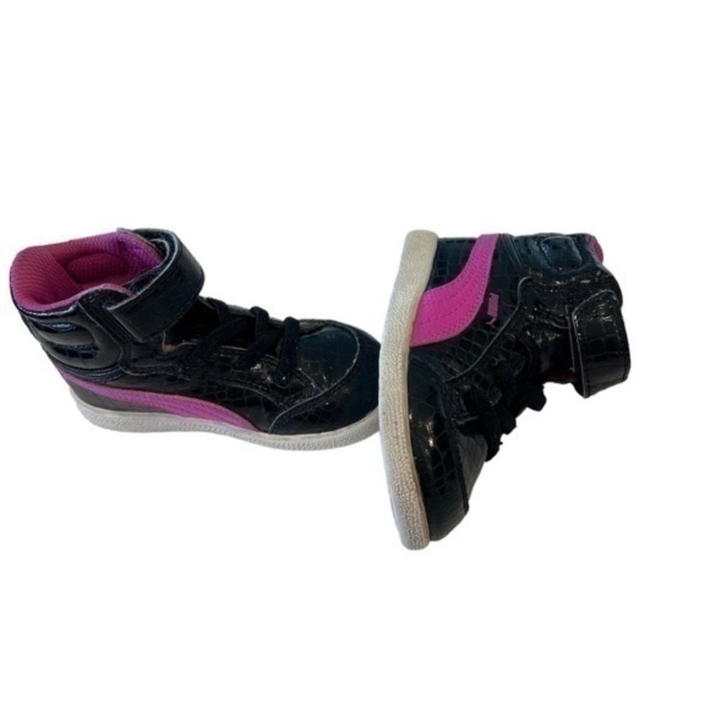 Toddler girls Puma high top shoes Sz 6c. Black and‎ pink